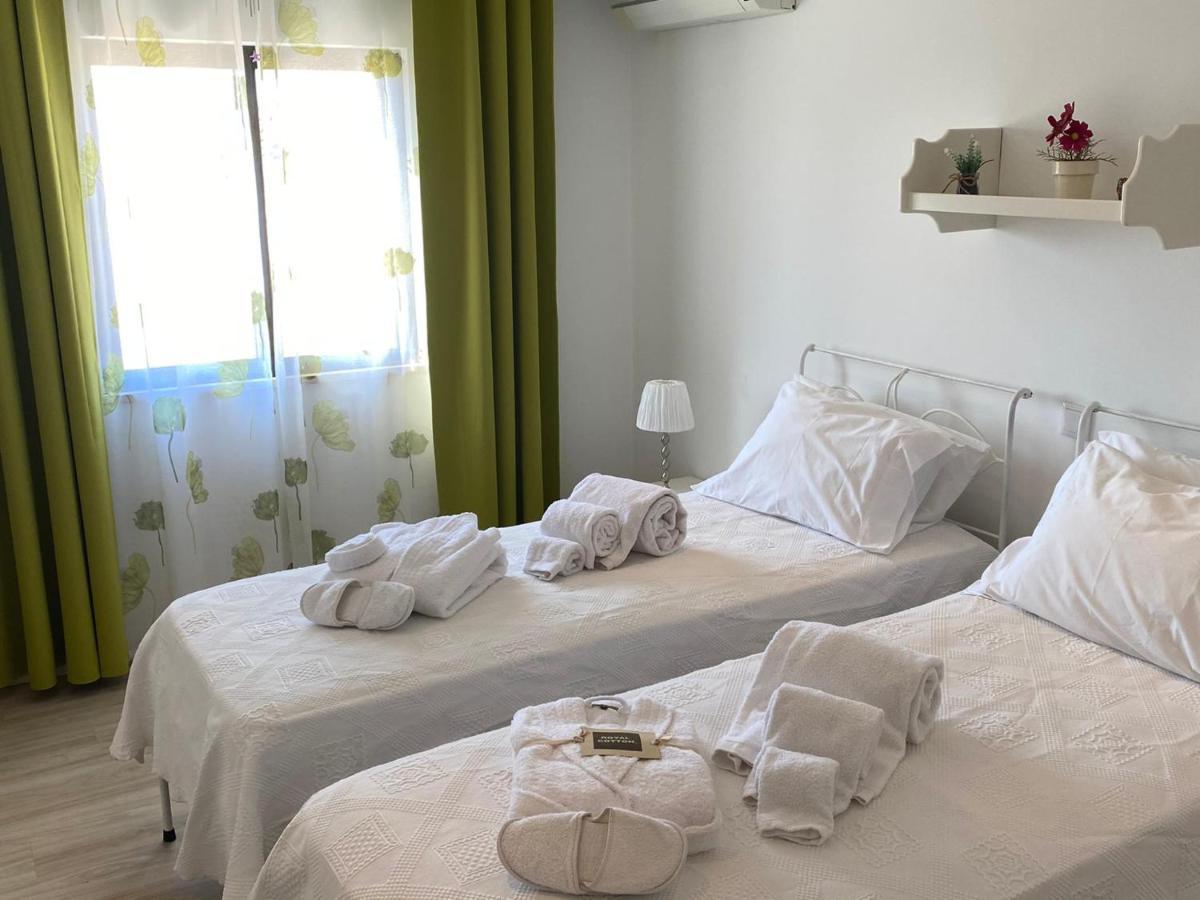 Os Reais - Apt In Front Of The Beach In Centeanes 카르보에이루 외부 사진